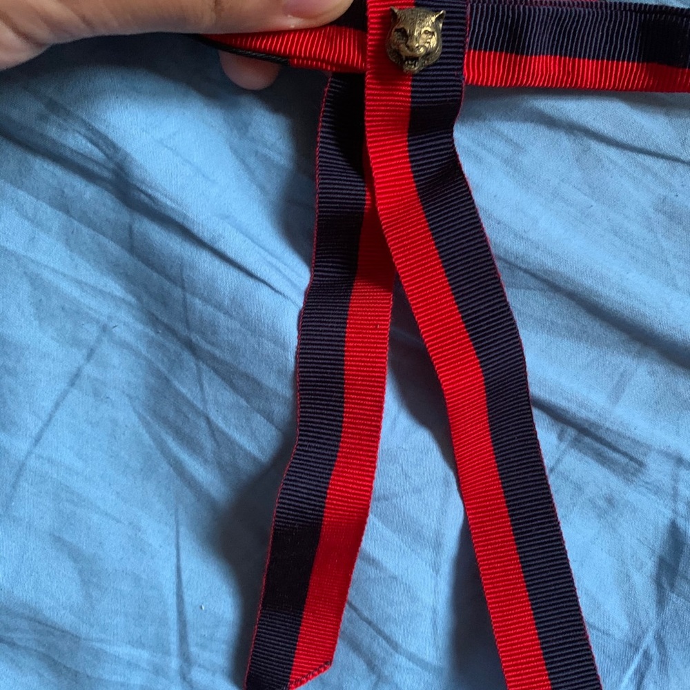 Gucci Ribbon Necktie - Picture 4 of 5